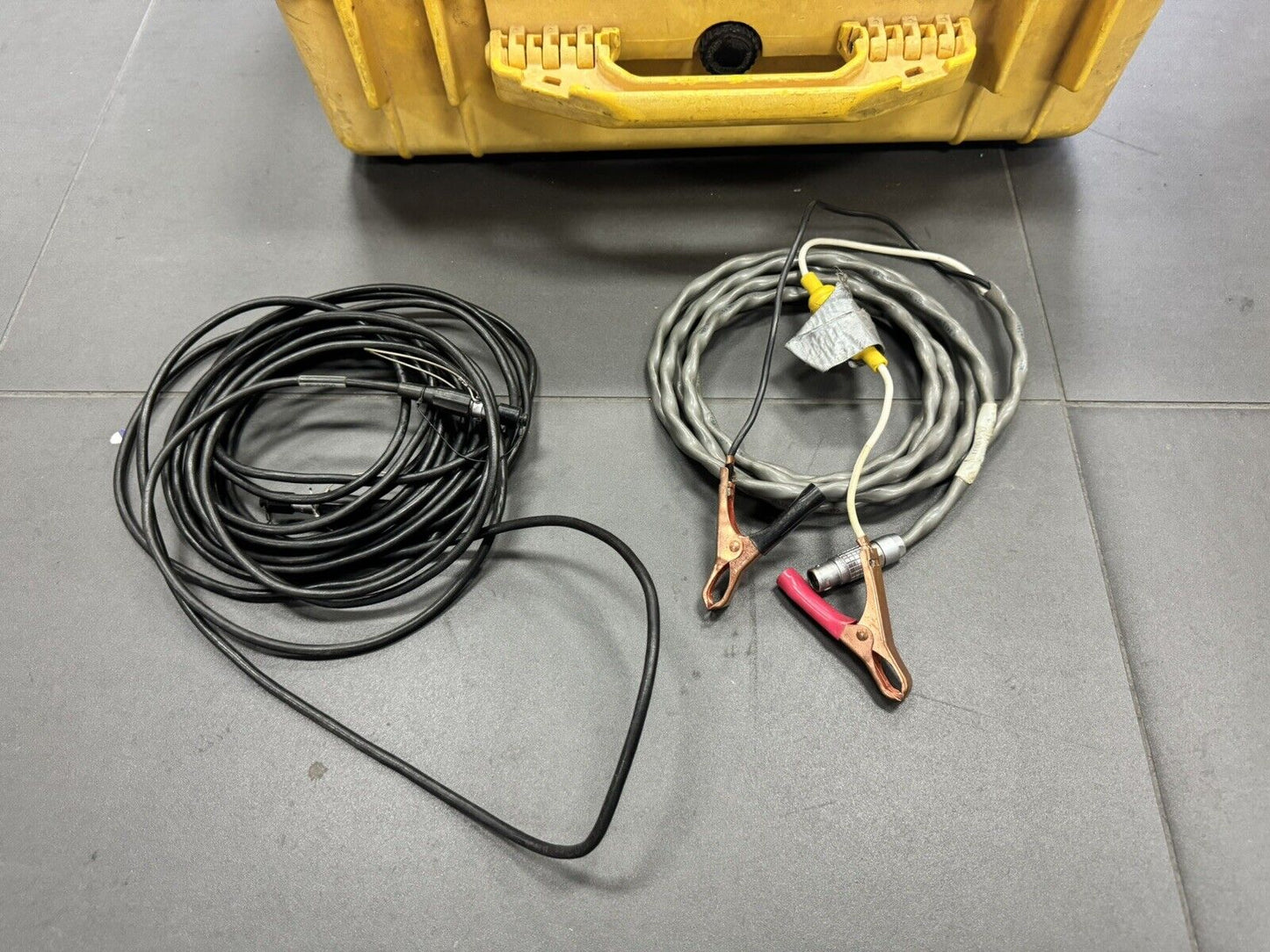Trimble Trimmark 3 450 - 470MHz UHF Base Radio with Accessories