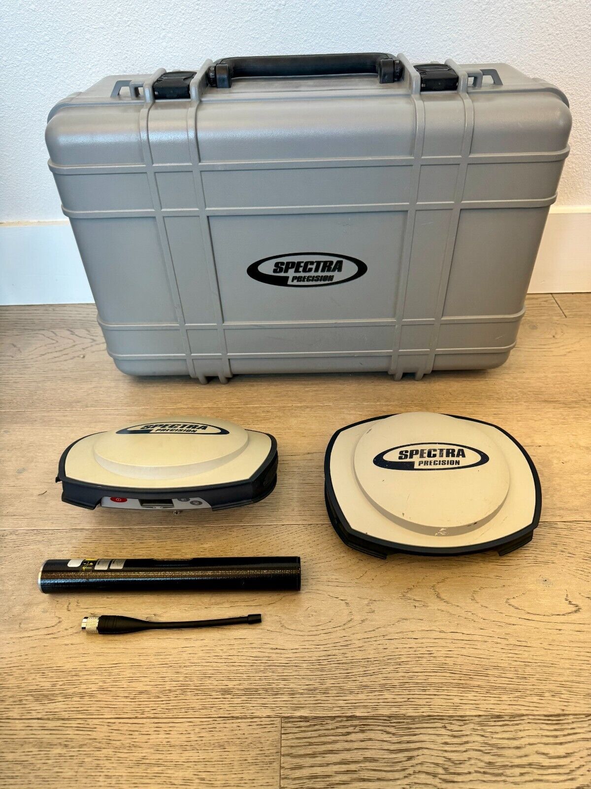 Spectra SP80 Dual GPS GNSS Galileo Base Rover RTK ADL 35W Radio TSC3 Survey Pro
