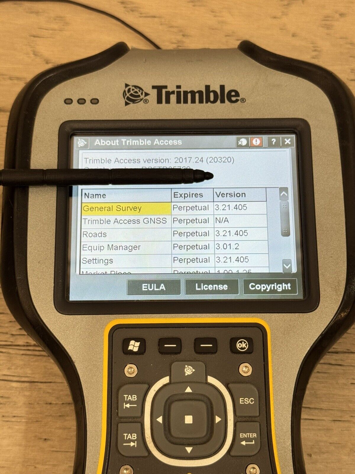 Trimble R8 Model 3 GPS GNSS Galileo Base Rover RTK UHF TSC3 Trimble Access 2017