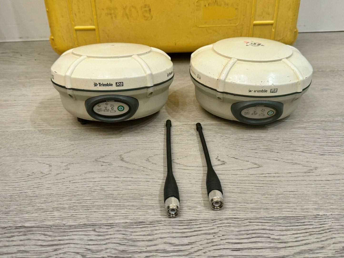 Trimble Dual R8 Model 4 UHF 450MHz RTK GPS GNSS Base & Rover RTK Galileo GLONASS