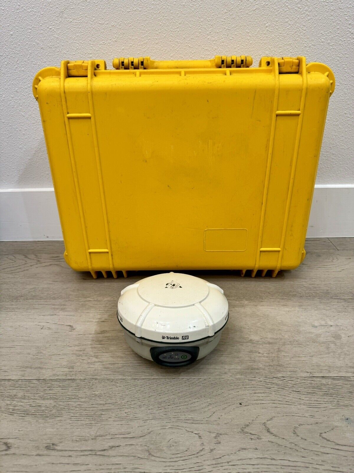 Trimble R8 Model 4 UHF 450MHz RTK GPS GNSS Base or Rover RTK TSC3 w/ Access 2017