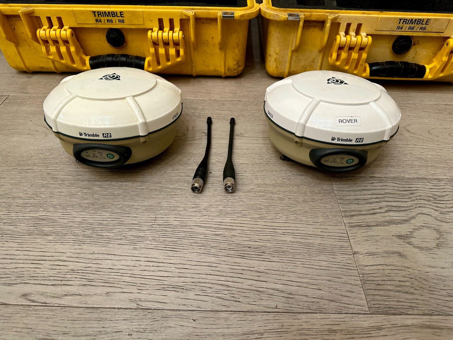 Trimble Dual R8 Model 4 UHF 450MHz RTK GPS GNSS Base & Rover RTK TSC3 w/ Access