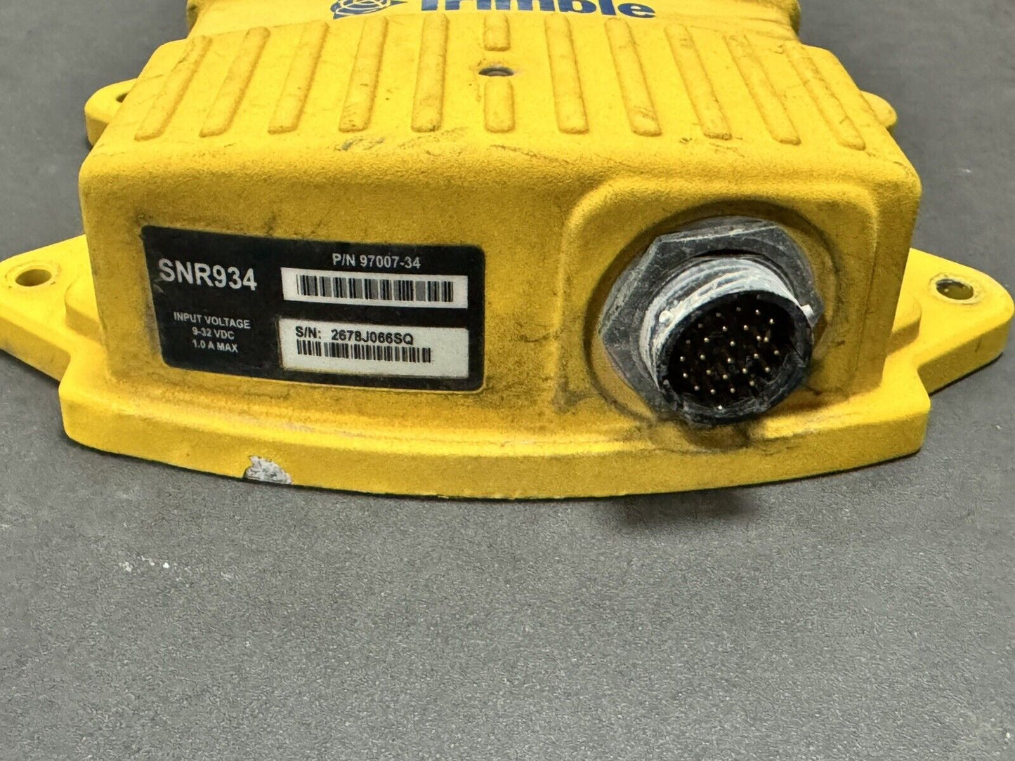 Trimble SNR934 900MHz / 2.4GHZ Machine Dual Band Radio P/N: 97007-34 SNR 934