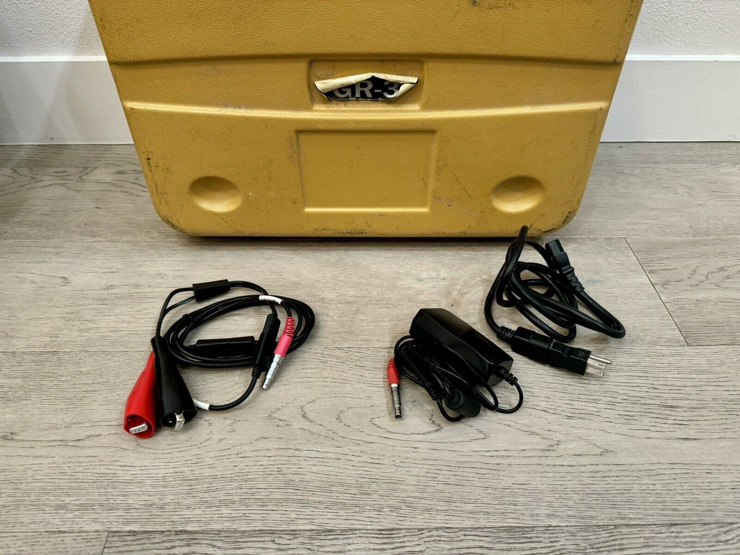 Topcon GR-3 Dual RTK Digital DUHF-2 410-470 MHz GNSS GPS Base/Rover GR3 GLONASS