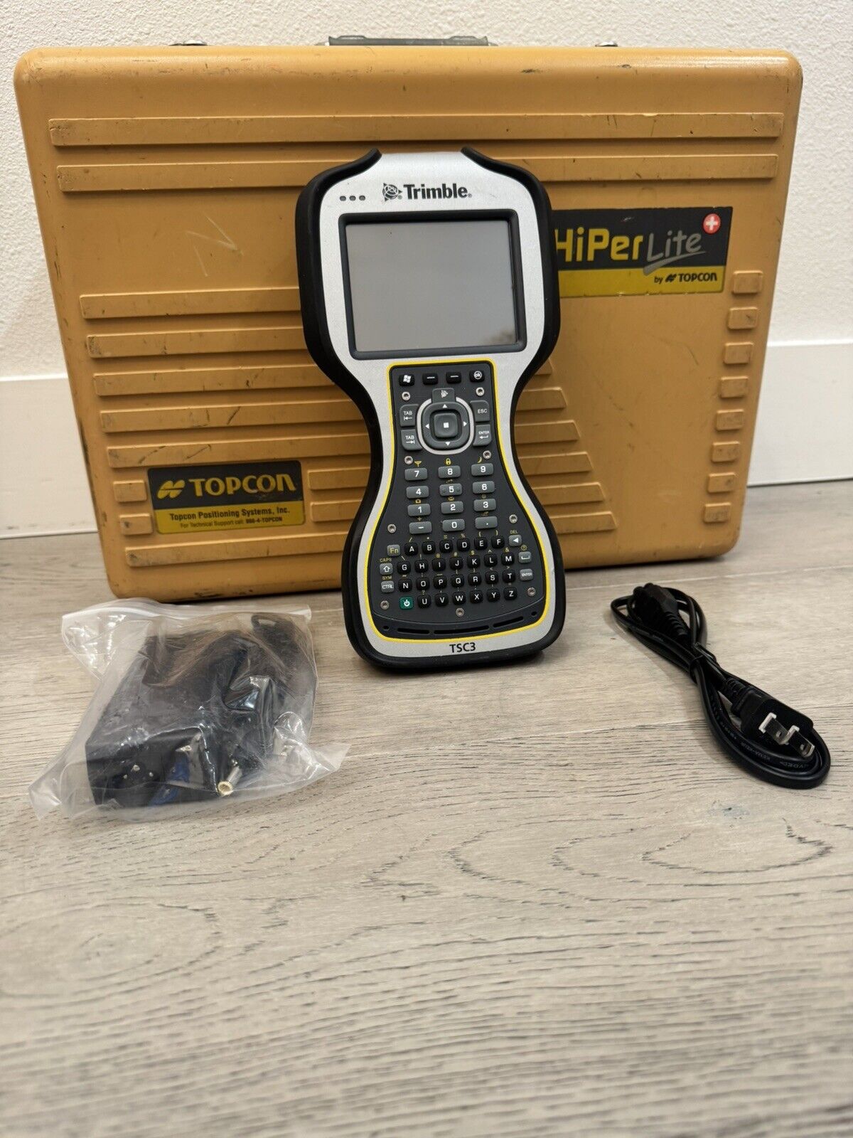 Topcon Hiper Lite + Dual RTK GPS 900MHz Base / Rover TSC3 Survey Pro 6.6