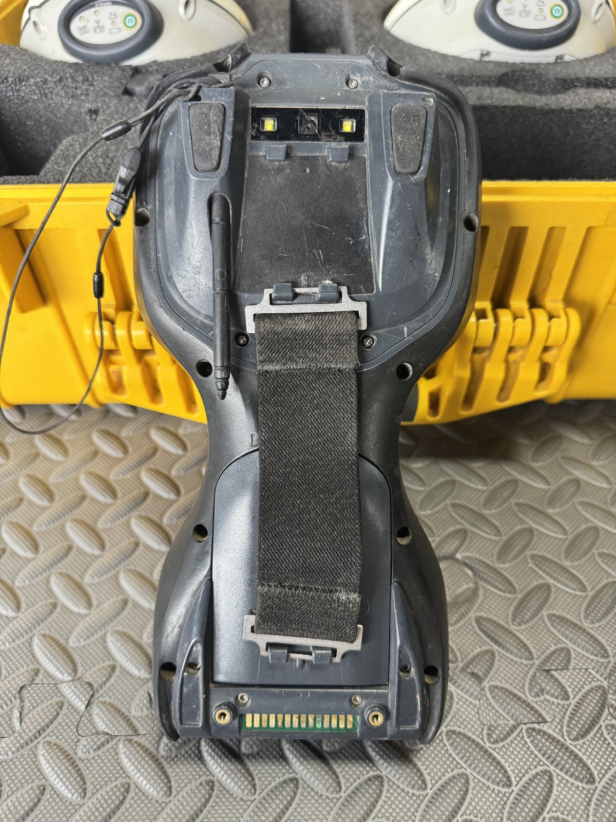 Trimble R8 Model 2 GPS GNSS Base Rover RTK Kit UHF TSC3 Trimble Access 2017.24
