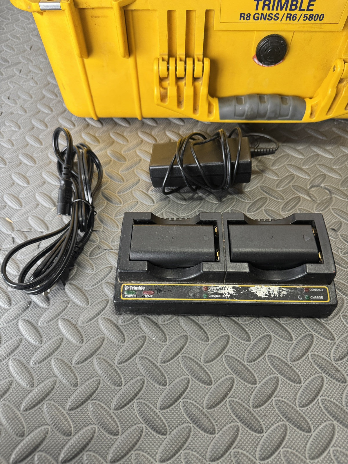 Trimble R8 Model 2 GPS GNSS Base Rover RTK Kit UHF TSC3 Trimble Access 2017.24