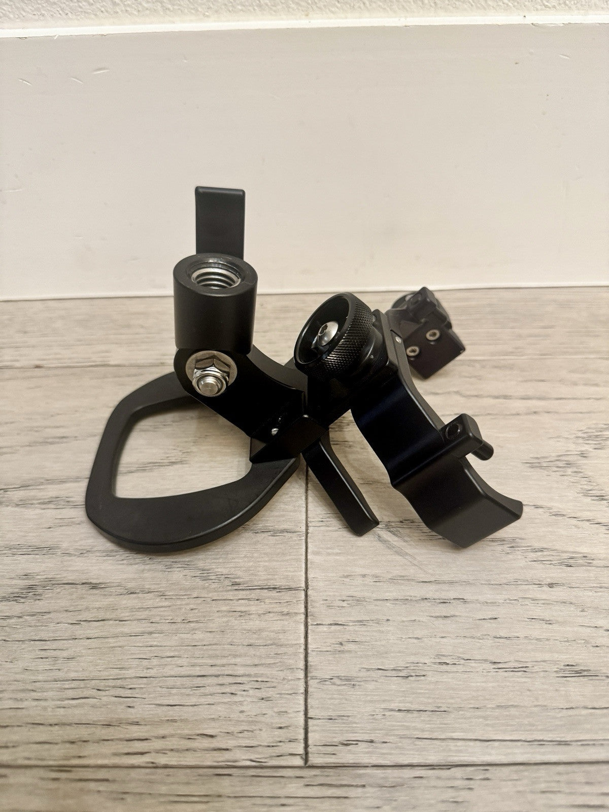 Trimble Geo 7x or Geo 6000 Monopole Bracket P/N: 93576-00 Quick Tilt 5/8 Thread