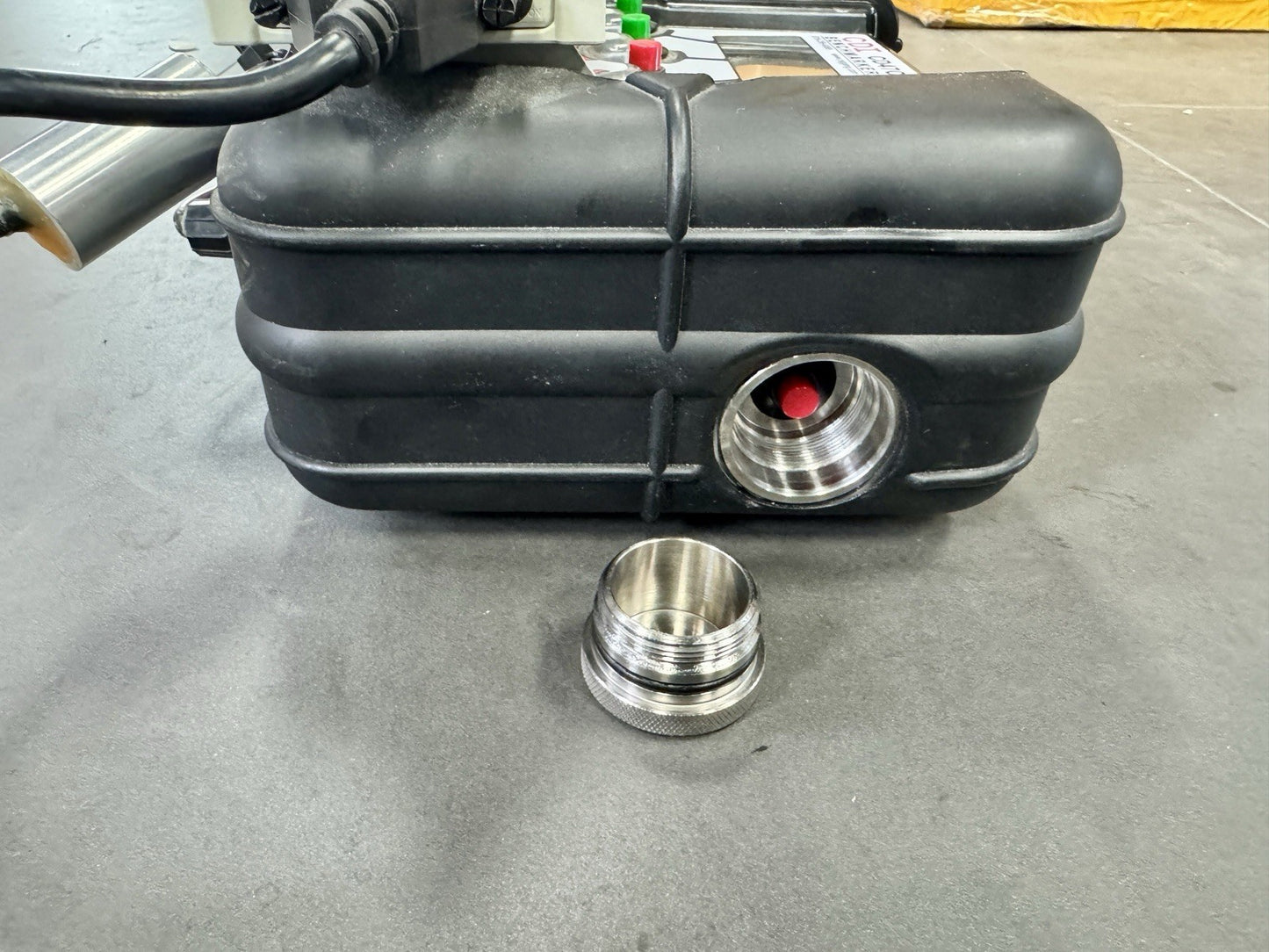 CDI CD47C TRAXALL SR100 Pipeline Pig Tracking Receiver Pipeline Inspection Tool