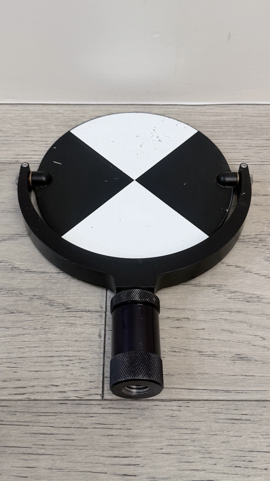 Leica 6” Circular Planar HDS Target Tilt And Turn 5/8” Threaded 793530