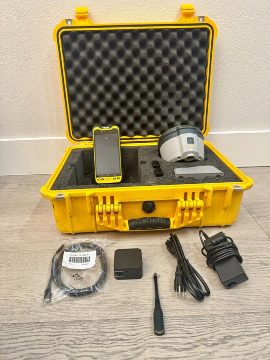 Trimble R2 & TDC600 Model 2 GPS GNSS Kit w/ Access 2024.11 Galileo BeiDou Max CM