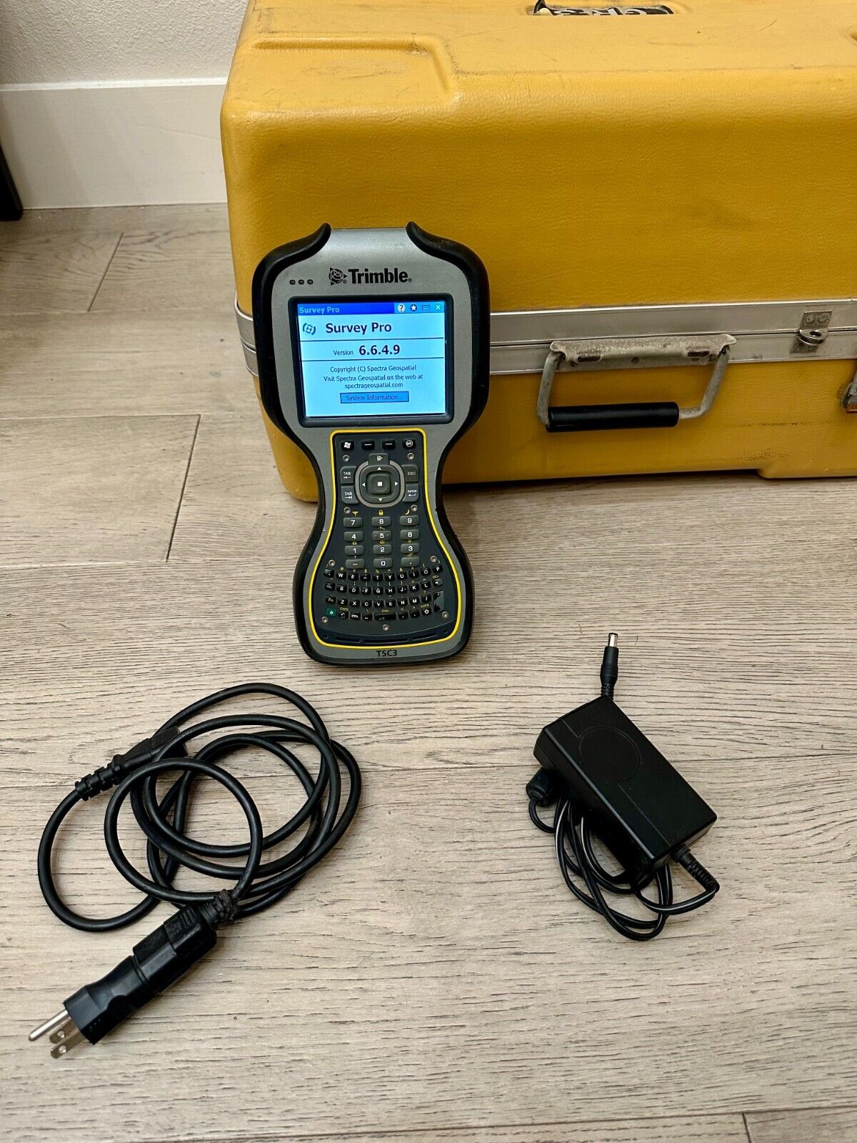 Topcon GR-3 Dual RTK Digital UHF 410-470 MHz GNSS GPS Base/Rover TSC3 Survey Pro