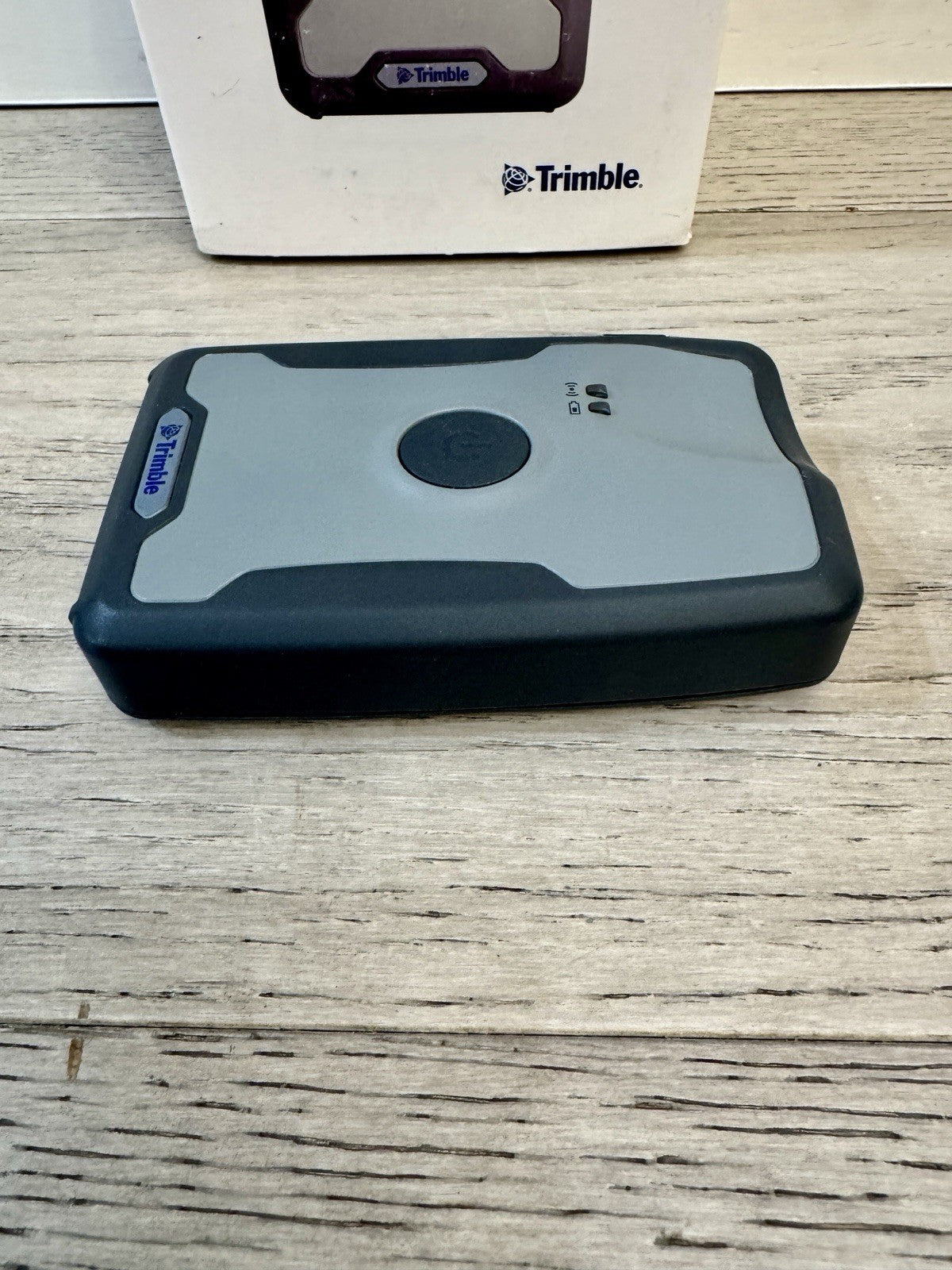 Brand New Trimble R1 GNSS GPS Receiver P/N: 99133 Galileo Beidou GLONASS Pouch