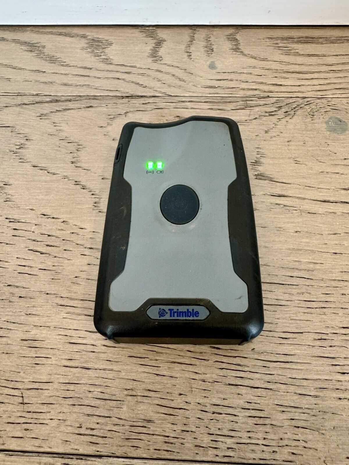 Trimble R1 GNSS GPS Receiver P/N: 99133 Galileo Beidou GLONASS 5.49 FW