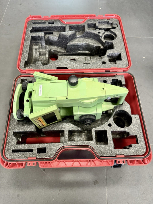 Leica TCR1102 2" Reflectorless Ext. Range Total Station