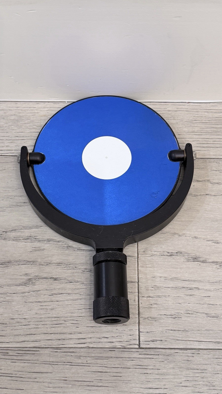 Leica 6” Circular Planar HDS Target - Tilt And Turn 5/8” Threaded 670220