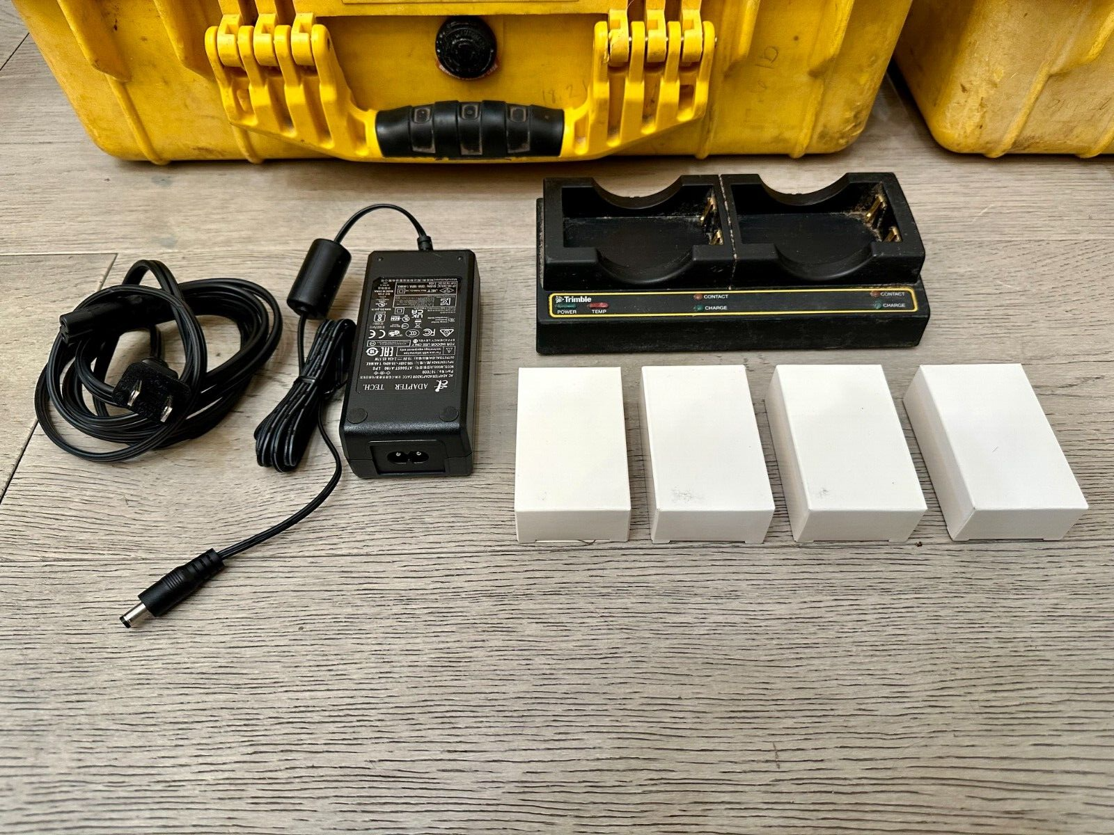 Trimble Dual R8 Model 4 UHF 450MHz RTK GPS GNSS Base & Rover RTK TSC3 w/ Access