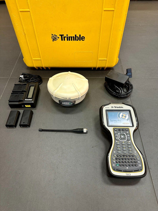 Trimble R8 model 2 GNSS Rover Receiver 450-470MHz UHF w/ TSC3 Survey Pro GPS