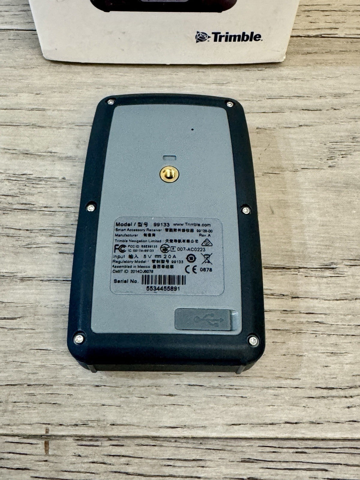 Brand New Trimble R1 GNSS GPS Receiver P/N: 99133 Galileo Beidou GLONASS Pouch