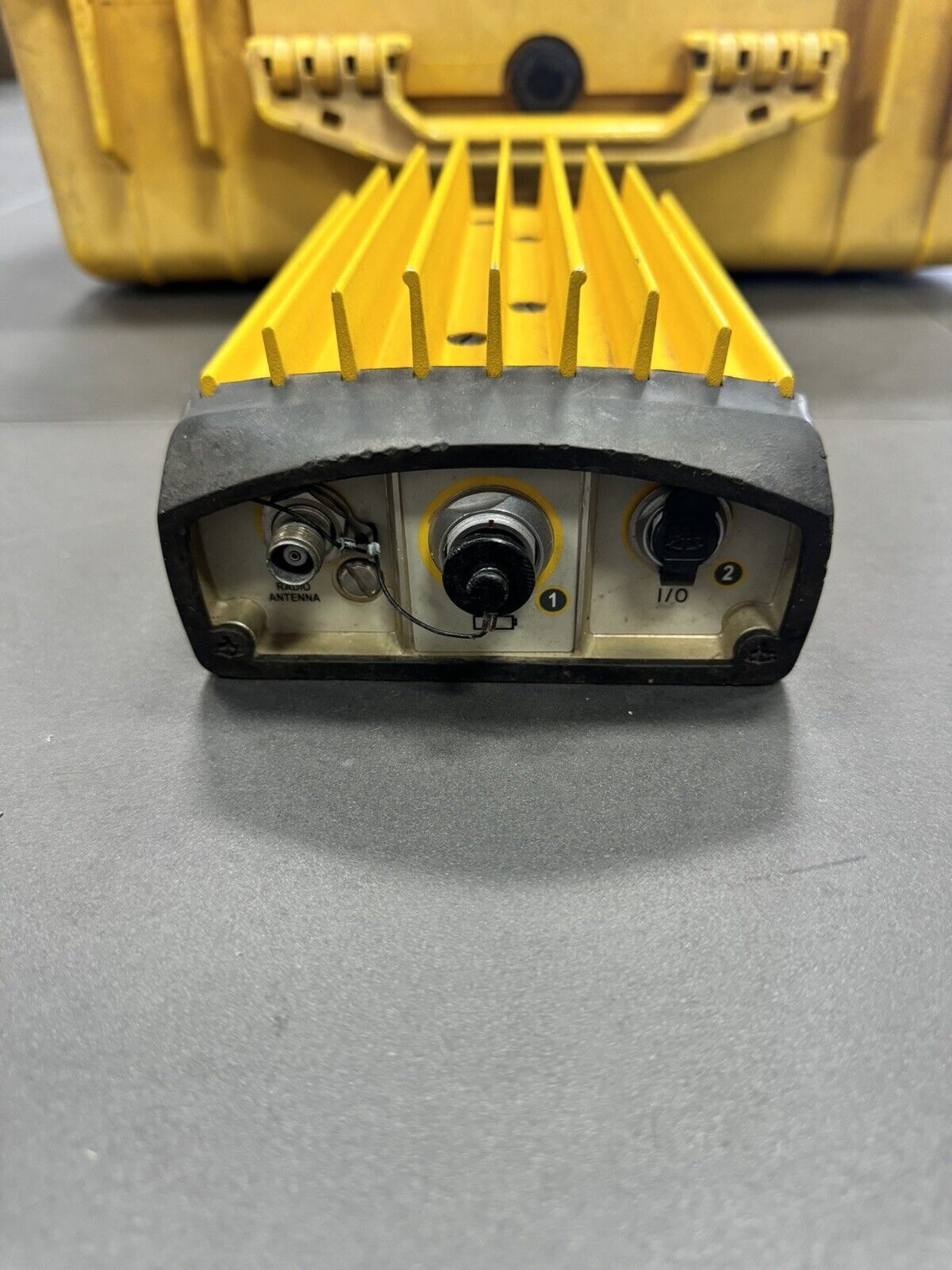 Trimble Trimmark 3 450 - 470MHz UHF Base Radio with Accessories